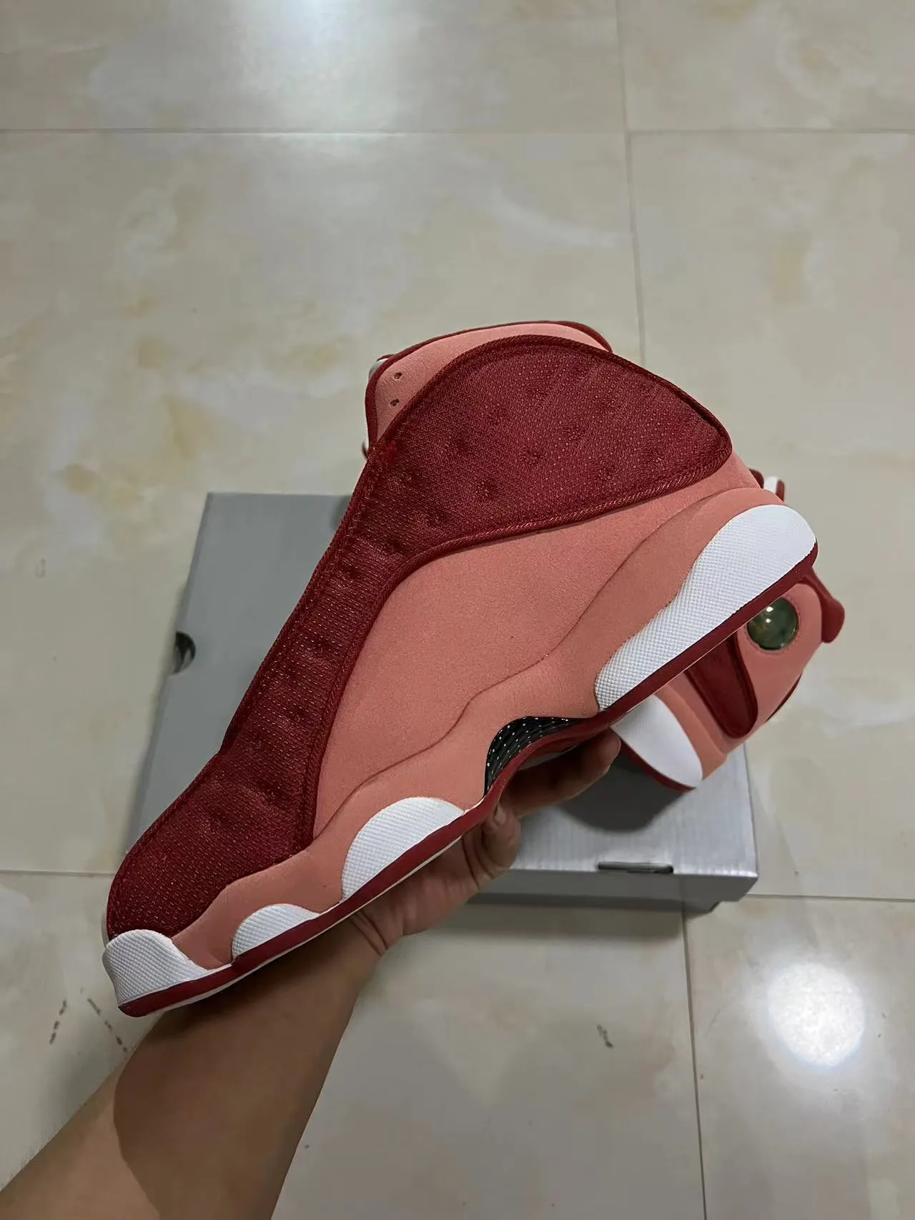 Tênis de basquete Air Jordan 13 bordô pêssego branco 4