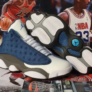 Tênis de basquete Air Jordan 13 azul-marinho branco preto