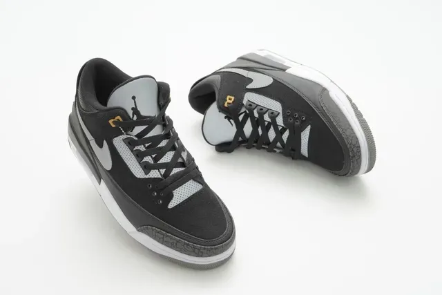 Air Jordan 3 黑色水泥灰篮球鞋 6