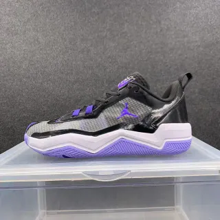 Air Jordan 37 কালো বেগুনি লো-টপ সিলুয়েট মেশ এবং সিন্থেটিক কেজ আপার বাস্কেটবল জুতো