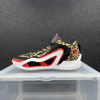 Zapatillas de baloncesto Air Jordan 37 con estampado de leopardo