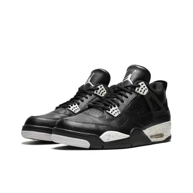 Tênis de basquete Air Jordan 4 preto e branco salpicado 4
