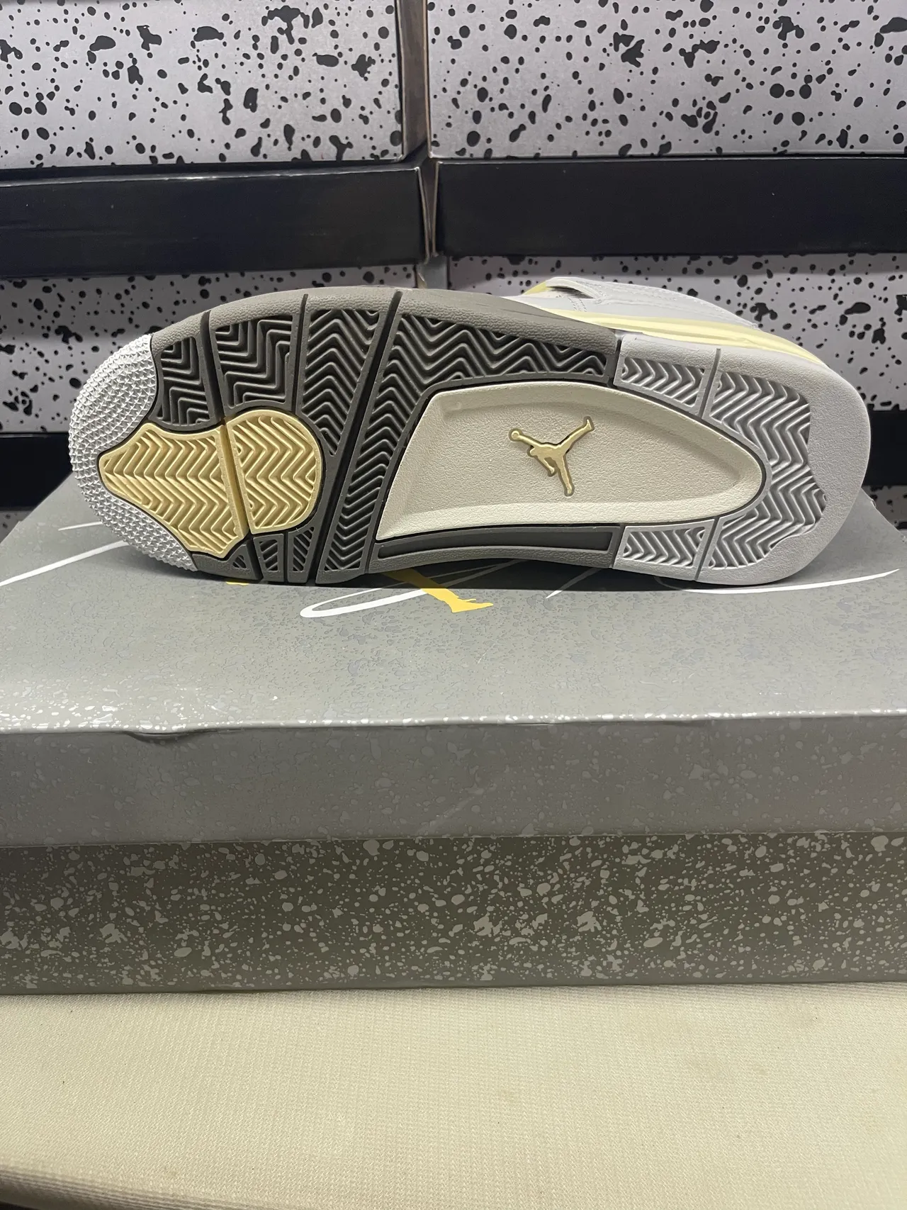 Air Jordan 4 Gris Claro y Crema Zapatillas de Baloncesto 3