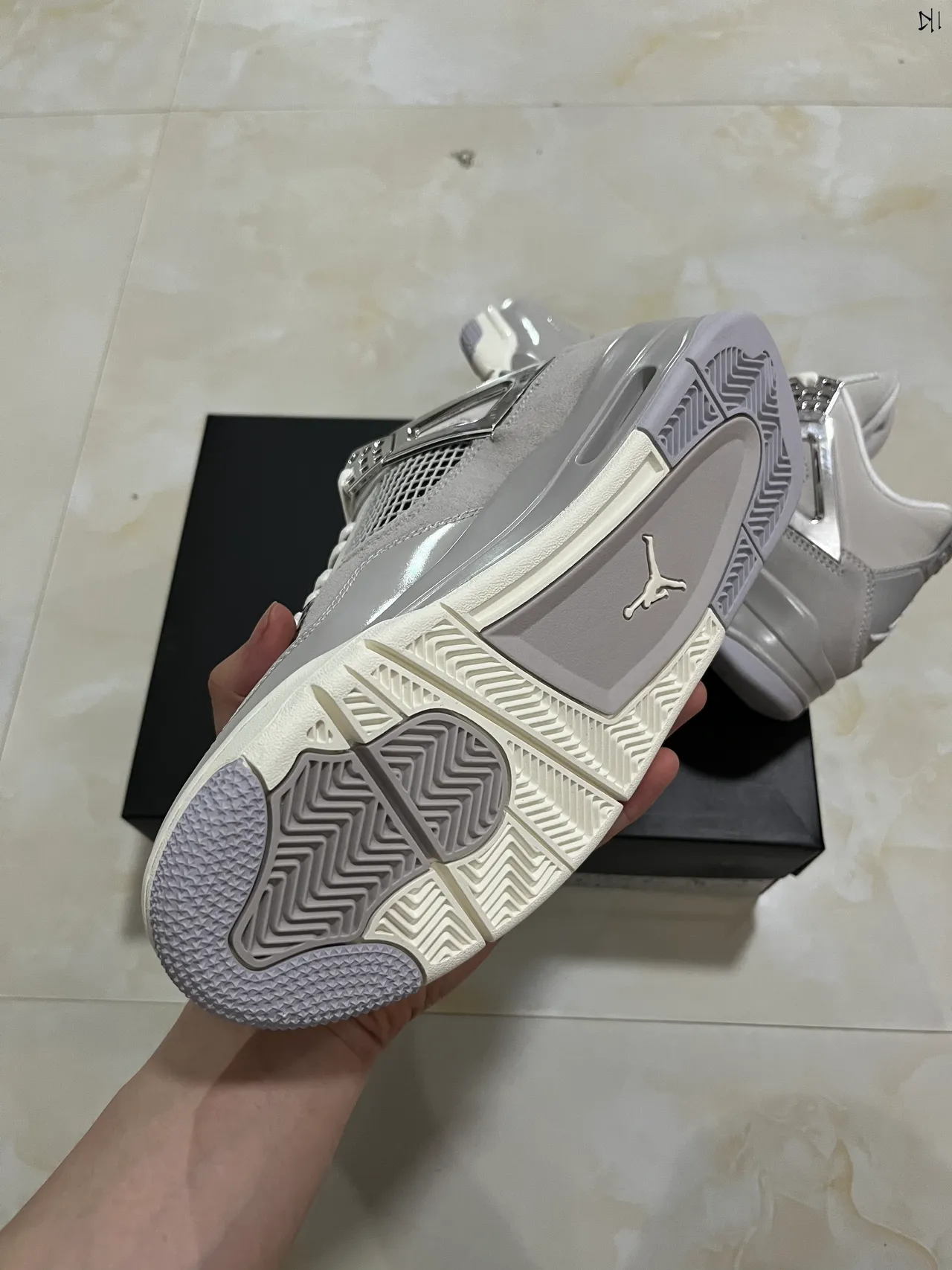 Air Jordan 4 হালকা ধূসর মেটালিক সিলভার বাস্কেটবল জুতো 6