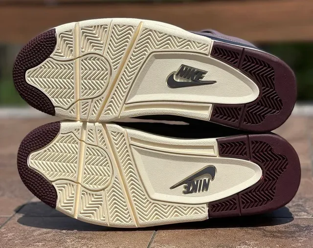 Air Jordan 4 Tênis de Basquete de Camurça Marrom Mate 22
