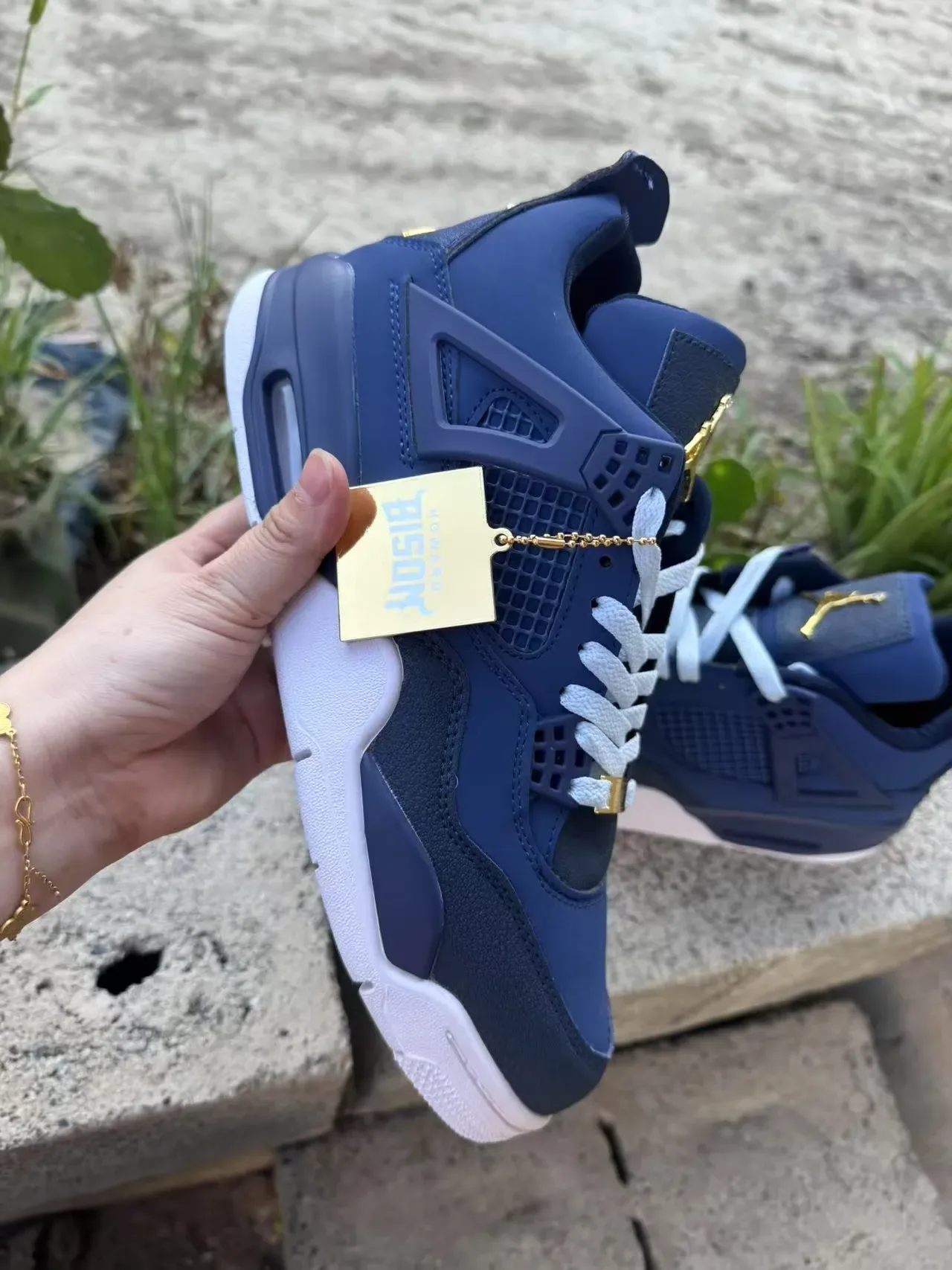 Air Jordan 4 Navy White High-Top Tênis de Basquete Plastic Cage Overlay 2