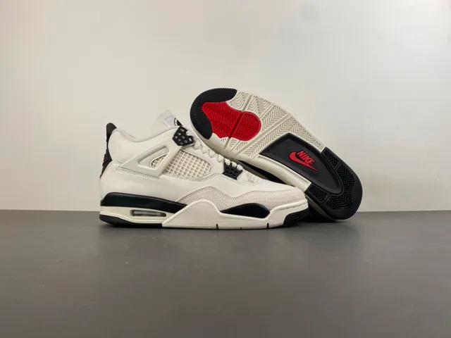 Air Jordan 4 Off-White and Black chaussures de basketball 11