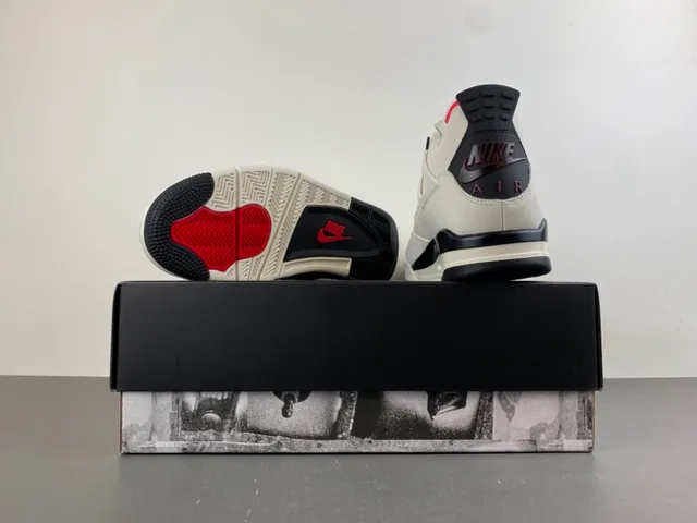 Air Jordan 4 Off-White and Black chaussures de basketball 15