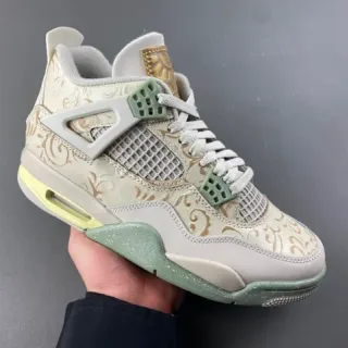 Tênis de basquete Air Jordan 4 dourado ornamental e verde menta
