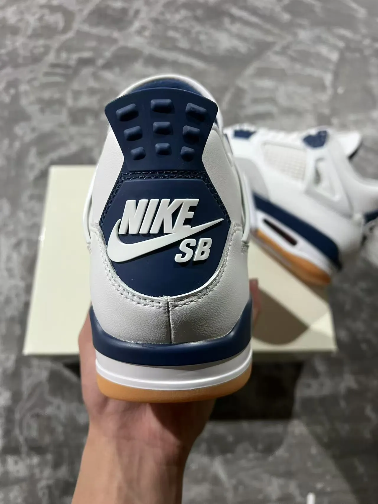 Air Jordan 4 White Navy Gum বাস্কেটবল জুতা 8
