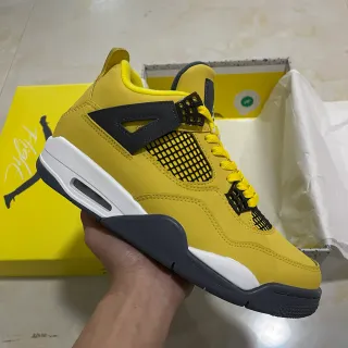 Air Jordan 4 黄色 黑色 白色 篮球鞋