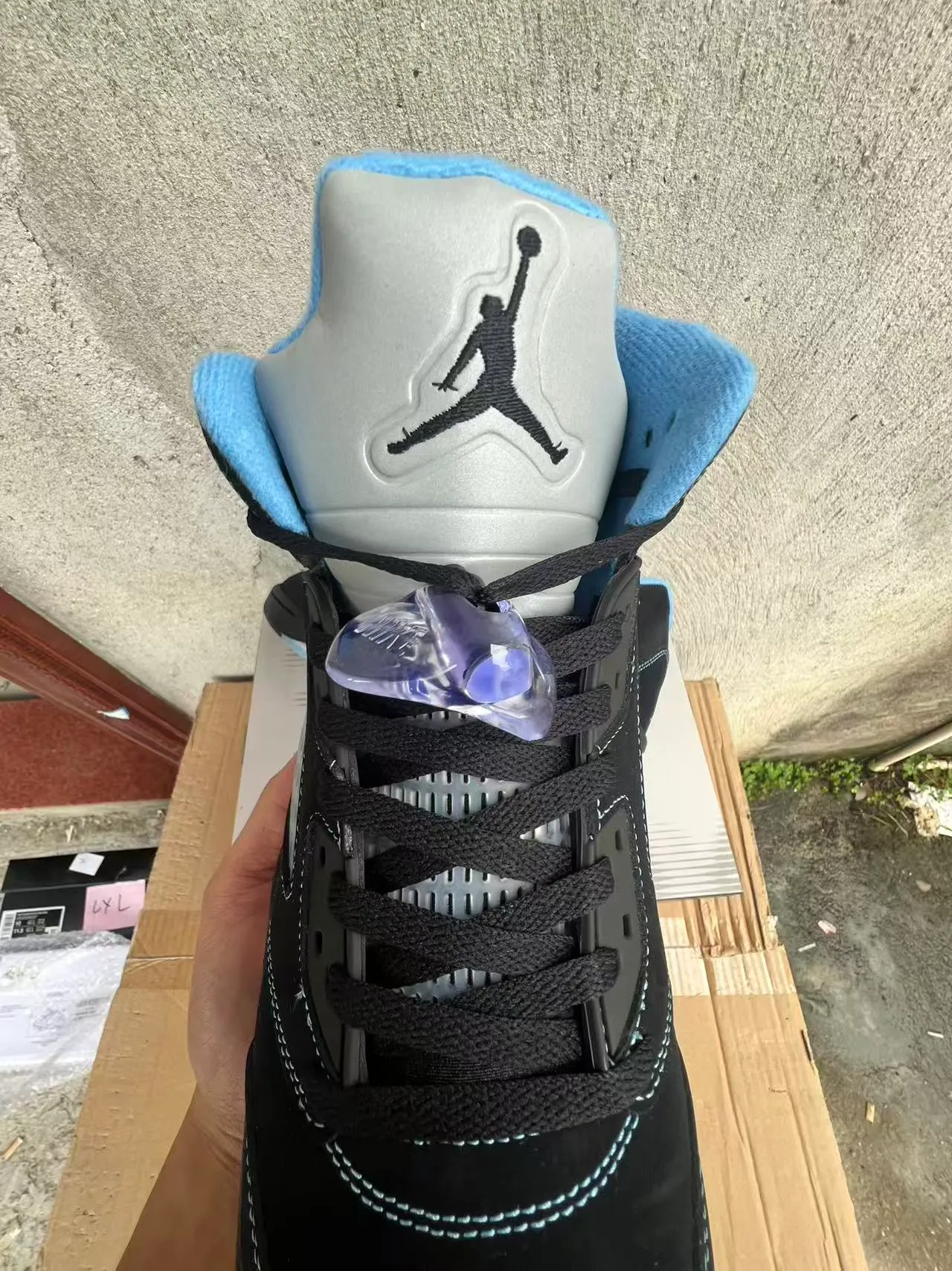 Air Jordan 5 Black Light Blue Basketball Shoes 4