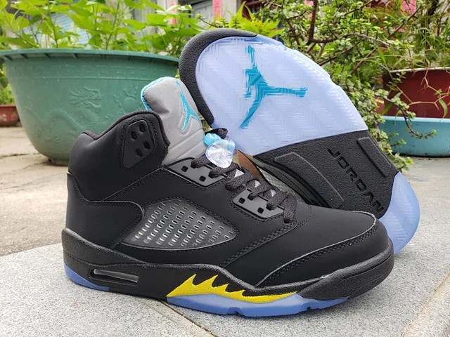 Zapatillas de baloncesto Air Jordan 5 negro amarillo azul 2