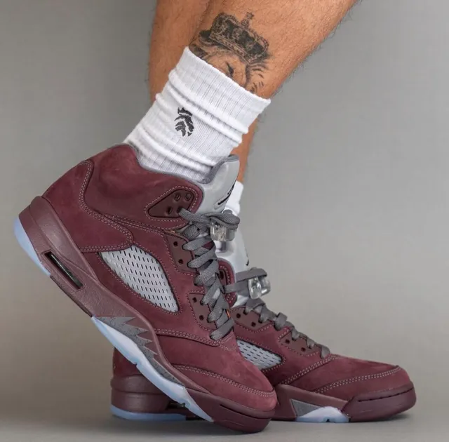 Air Jordan 5 أحذية كرة السلة بورجوندي سويد High-Top 11