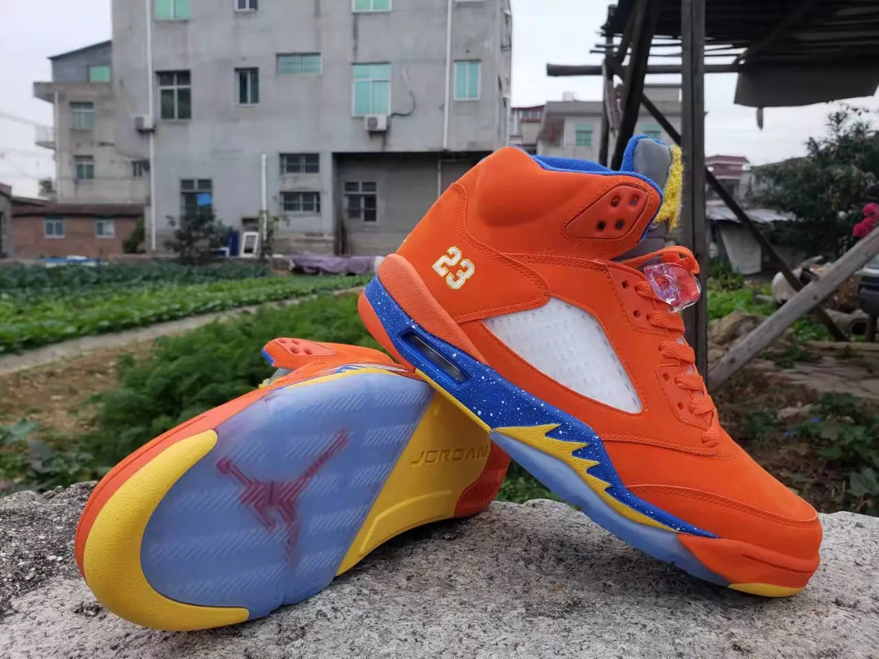Air Jordan 5 Chaussures de Basketball orange bleu jaune 3