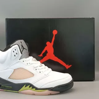 Tênis de basquete Air Jordan 5 branco preto verde-limão
