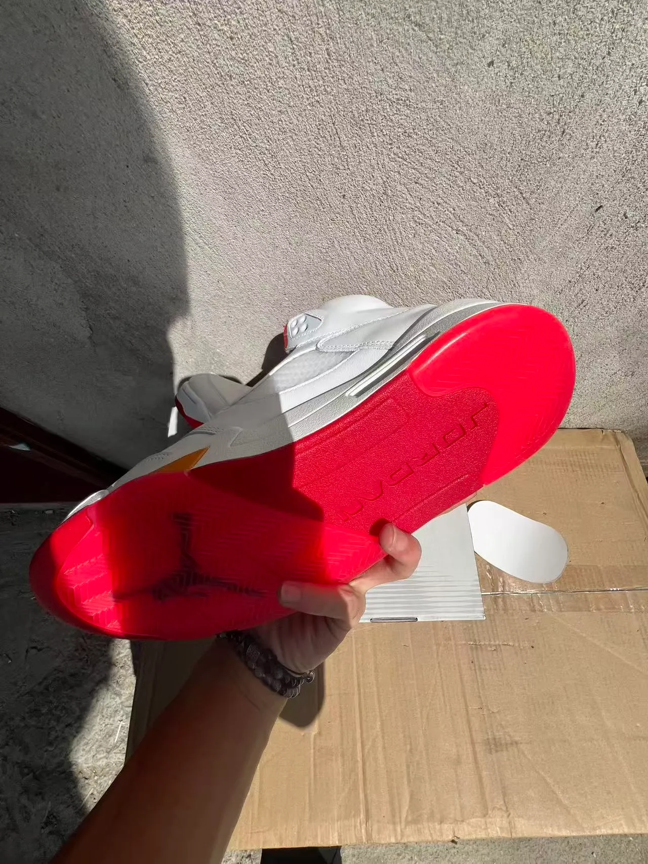 Zapatillas de baloncesto Air Jordan 5 blanco gris rojo naranja 6
