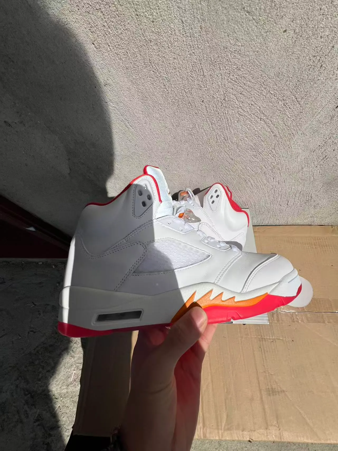 Zapatillas de baloncesto Air Jordan 5 blanco gris rojo naranja 7