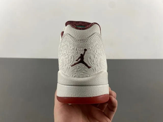 Tênis de basquete Air Jordan 5 branco grená verde 5