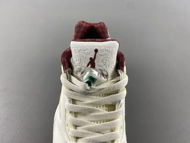 Tênis de basquete Air Jordan 5 branco grená verde 6
