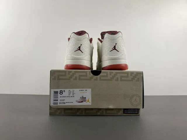 Tênis de basquete Air Jordan 5 branco grená verde 16