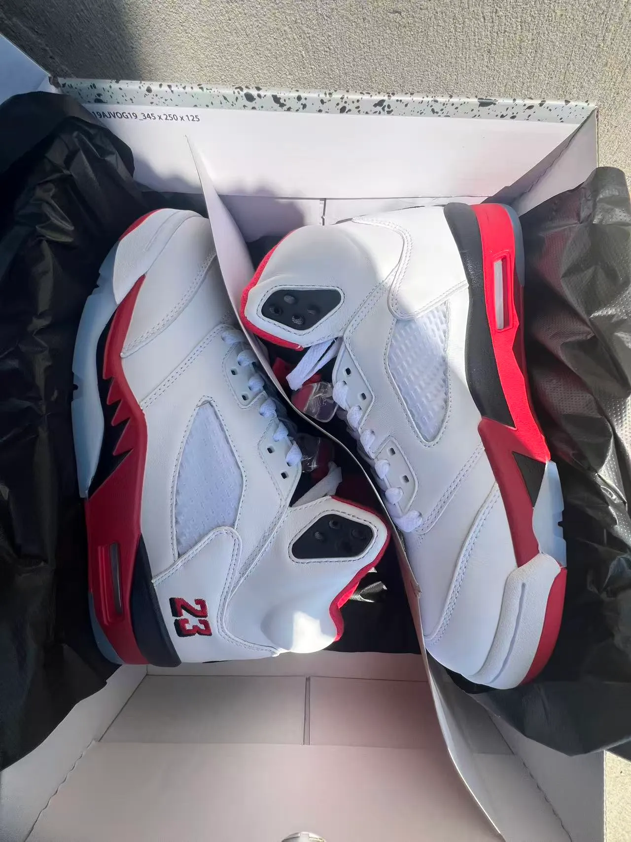 Air Jordan 5 chaussures de basketball blanc rouge noir 9