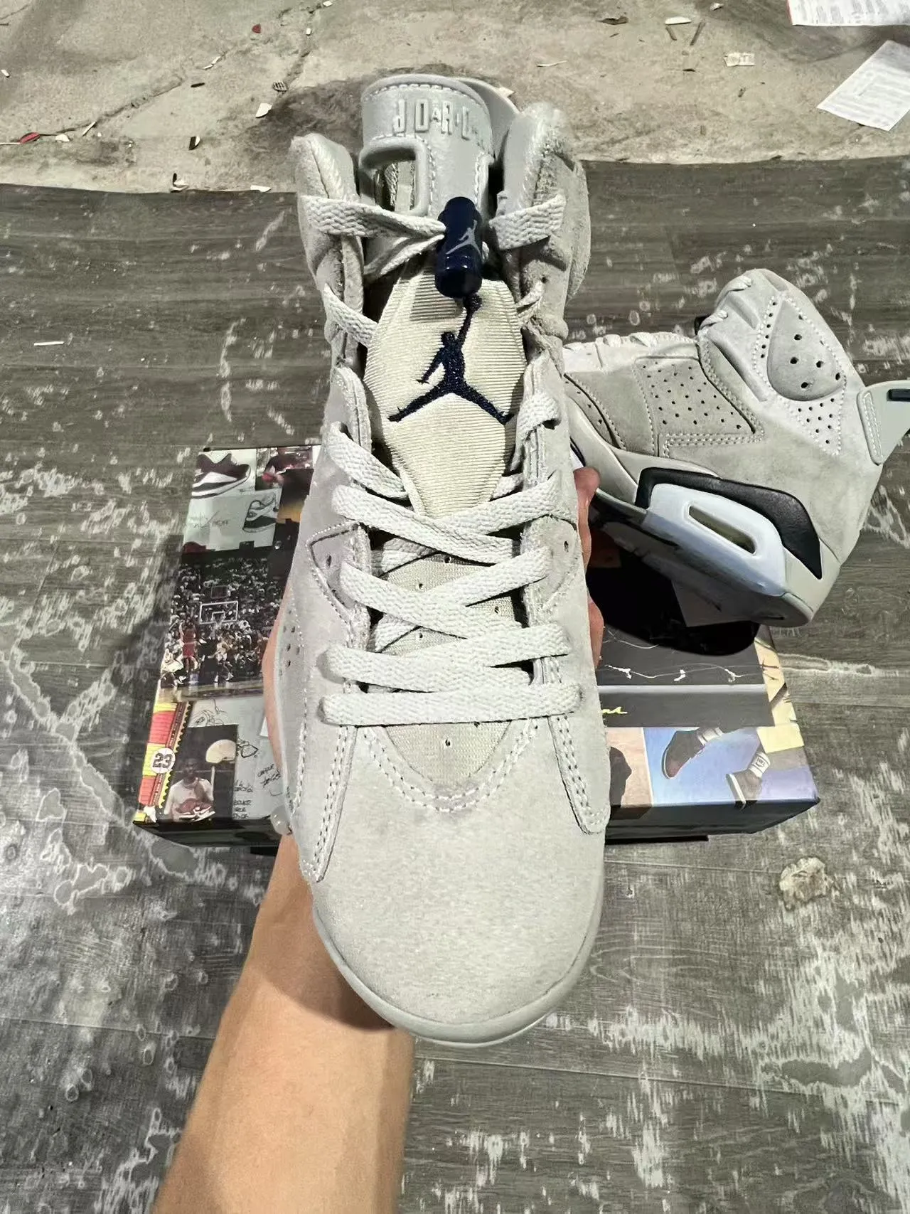 Air Jordan 6 浅灰色麂皮黑白篮球鞋 6