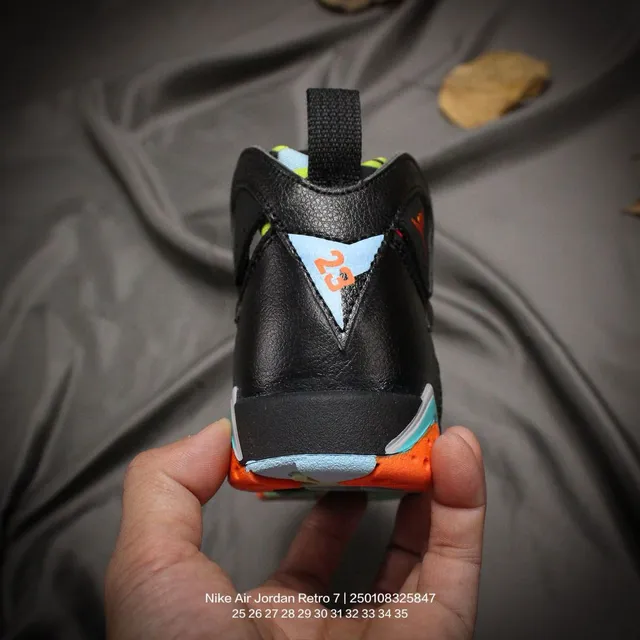 Air Jordan 7 सफेद लाल नीला बच्चों के बास्केटबॉल जूते 13
