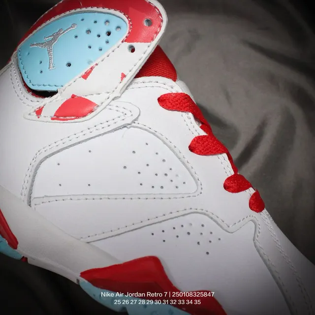 Air Jordan 7 सफेद लाल नीला बच्चों के बास्केटबॉल जूते 23