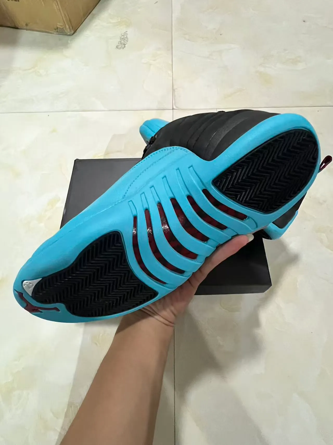 Air Jordan Black Blue High-Top Quilted Ankle Collar Basketball Shoes 6