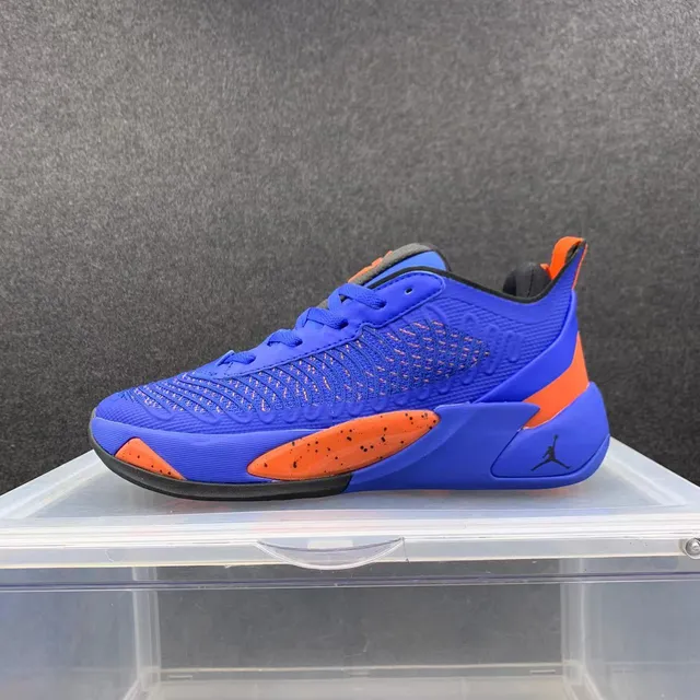 حذاء كرة السلة Air Jordan Zion 2 أزرق وبرتقالي 2