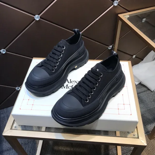 Alexander McQueen Oversized Sneaker Black Lifestyle Sneakers 9