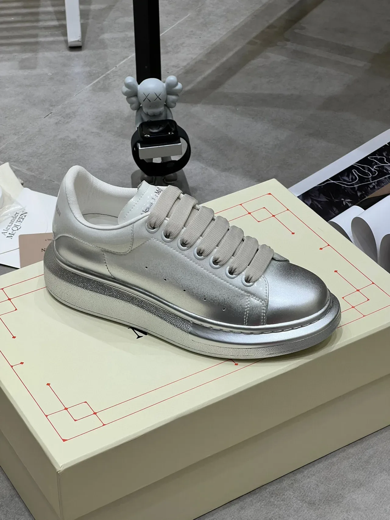 Alexander McQueen Oversized Sneaker Metallic Silver Lifestyle Sneakers 6