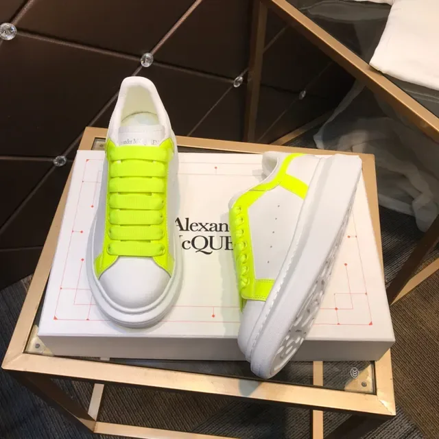 Alexander McQueen Oversized Sneaker White and Neon Yellow Lifestyle Sneakers 8
