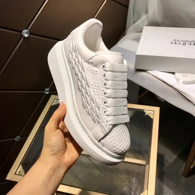 Alexander McQueen Zapatillas Lifestyle Oversized Blancas 2