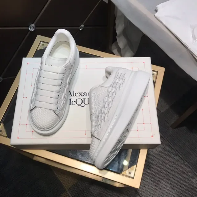 Alexander McQueen Zapatillas Lifestyle Oversized Blancas 8