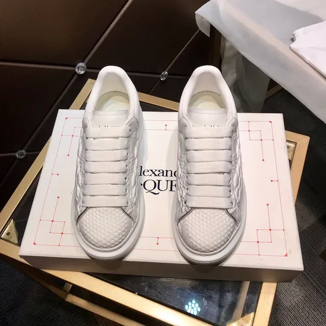 Alexander McQueen Zapatillas Lifestyle Oversized Blancas 9