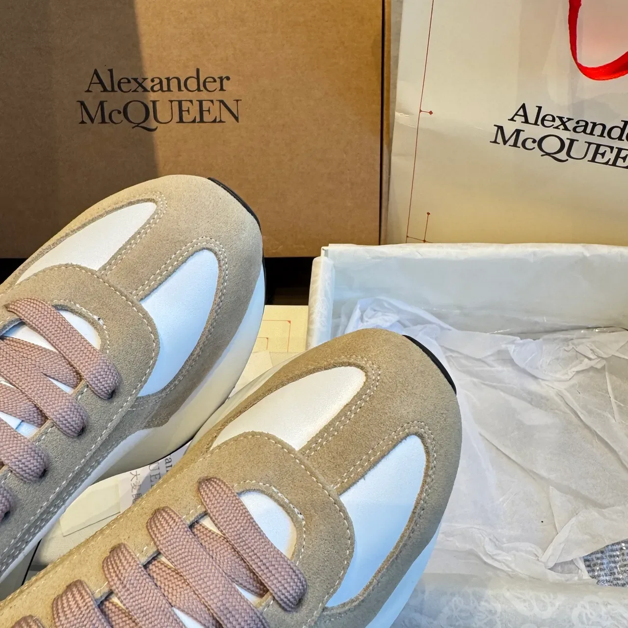 Alexander McQueen White Beige Oversized Silhouette Suede And Leather Paneling Lifestyle Sneakers 4