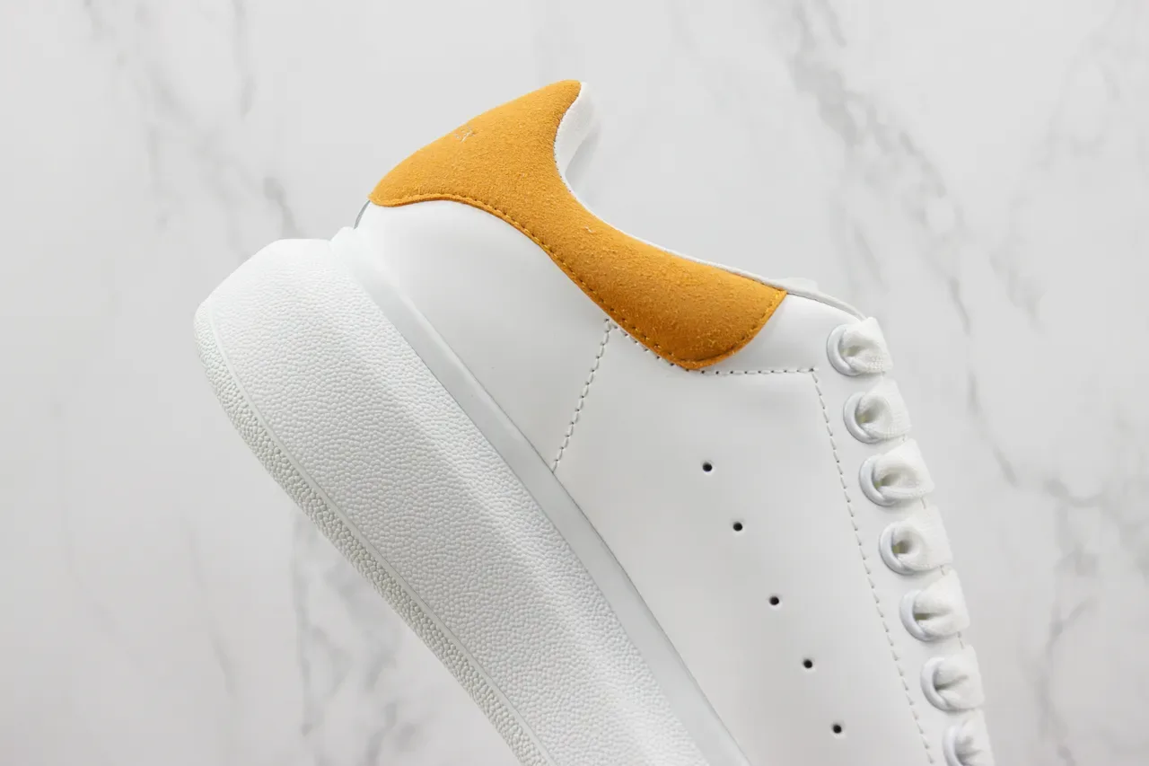 Alexander McQueen 白色黄色 超大鞋底 光滑皮革鞋面 生活方式运动鞋 5