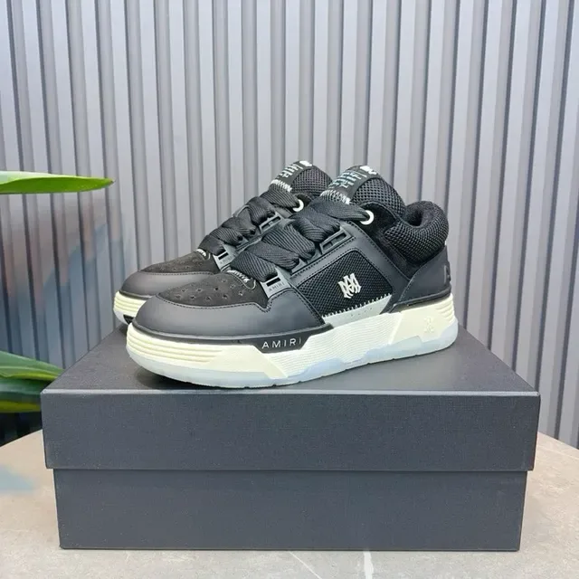Amiri Chaussures Lifestyle Noir et Beige Low-Top avec Tige en Matériau Mixte 7