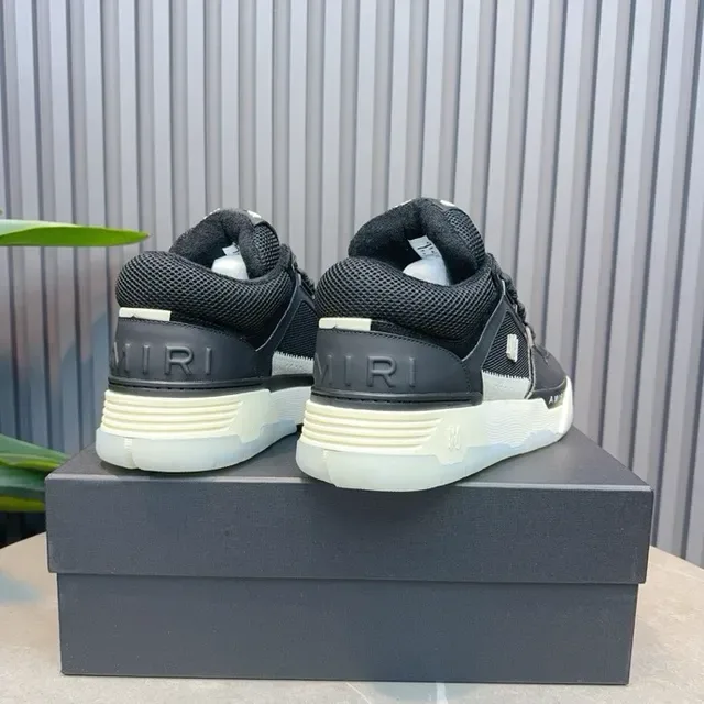 Amiri Chaussures Lifestyle Noir et Beige Low-Top avec Tige en Matériau Mixte 8