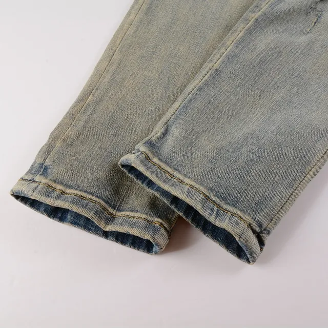 Amiri Pantalones Vaqueros Slim-Fit con Logo Distressed 7