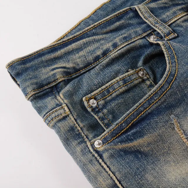 Amiri Pantalones Vaqueros Slim-Fit con Logo Distressed 13
