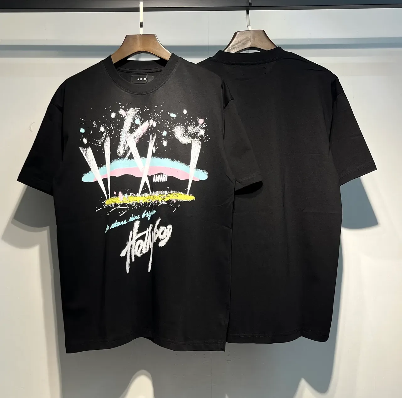 Camiseta preta Amiri Hollywood com estampa gráfica 4