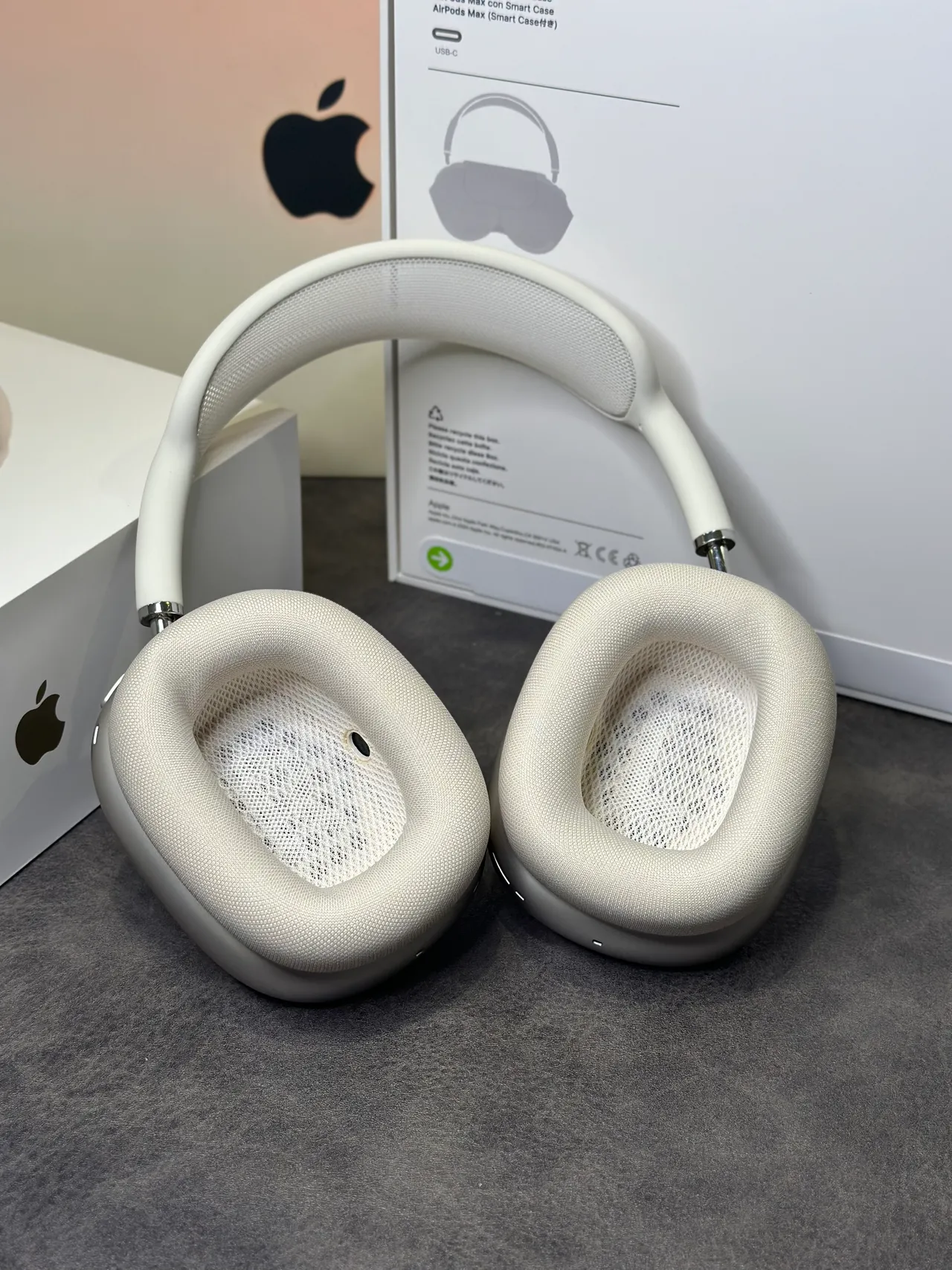 Apple AirPods Max সাদা ওভার-ইয়ার হেডফোন 10