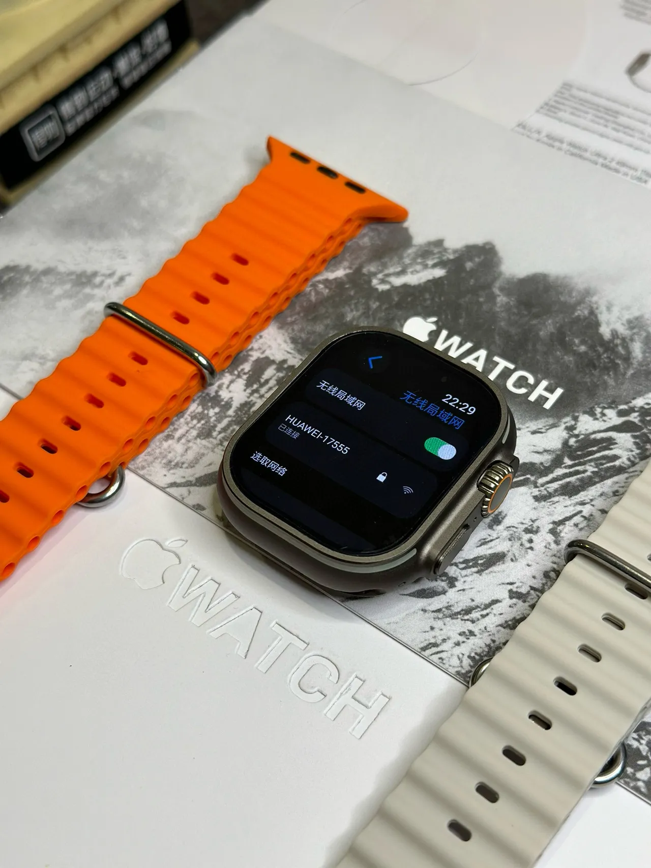 Apple Ultra 灰橙 坚固方形 Case 抬高 Titanium Style Bezel 运动手表 4