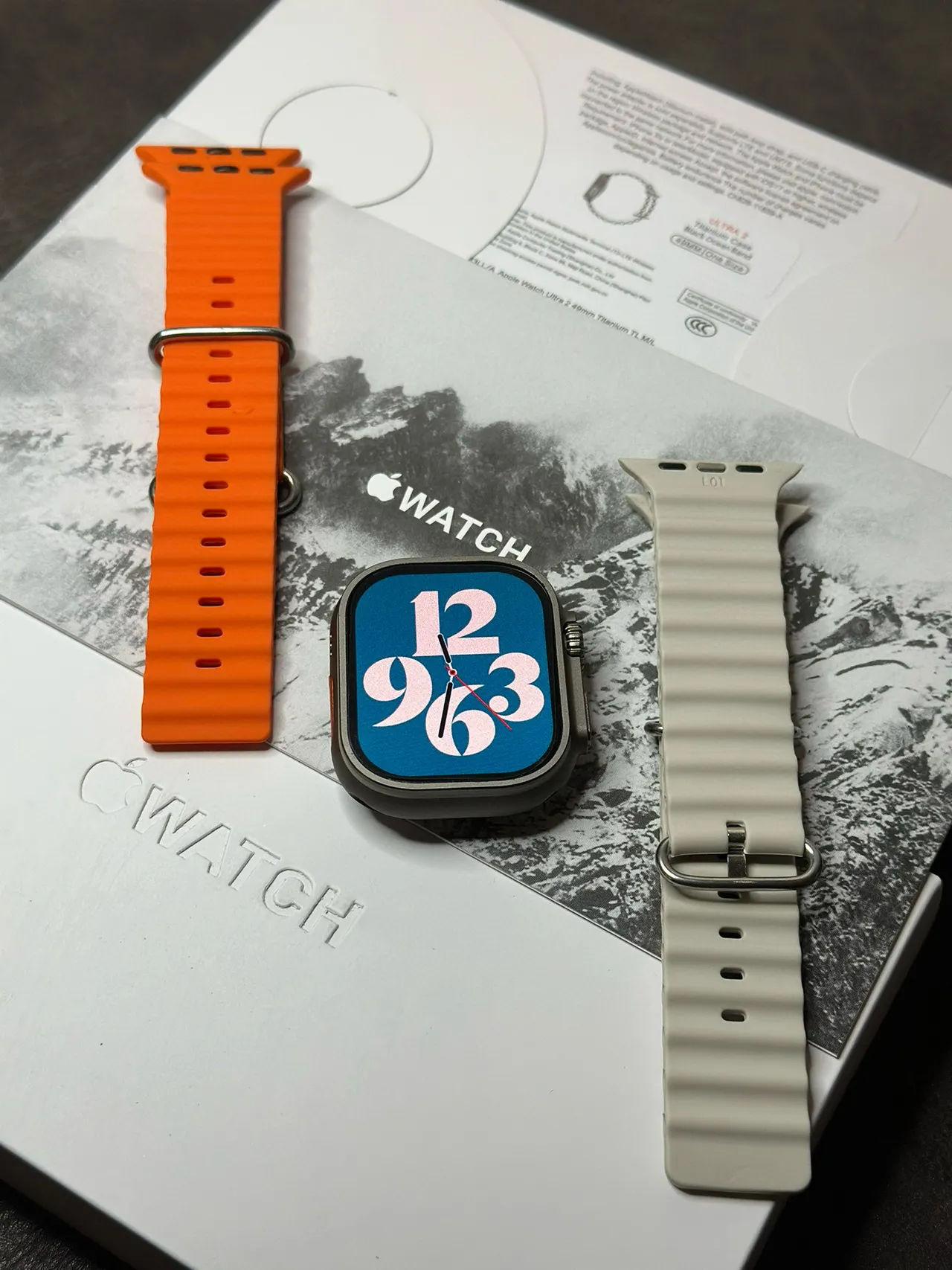 Apple Ultra 灰橙 坚固方形 Case 抬高 Titanium Style Bezel 运动手表 12