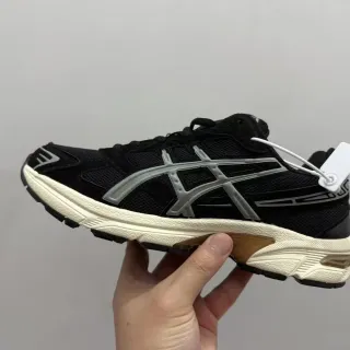 ASICS 黑色白色网面鞋面 银灰色虎纹 跑鞋