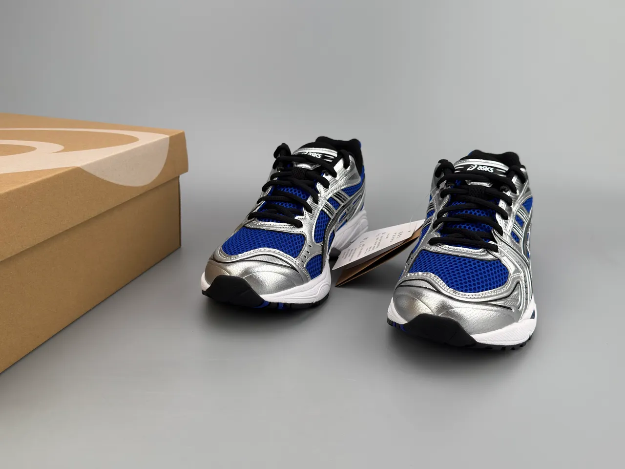 ASICS Gel-Kayano Silver and Royal Blue أحذية الجري 5