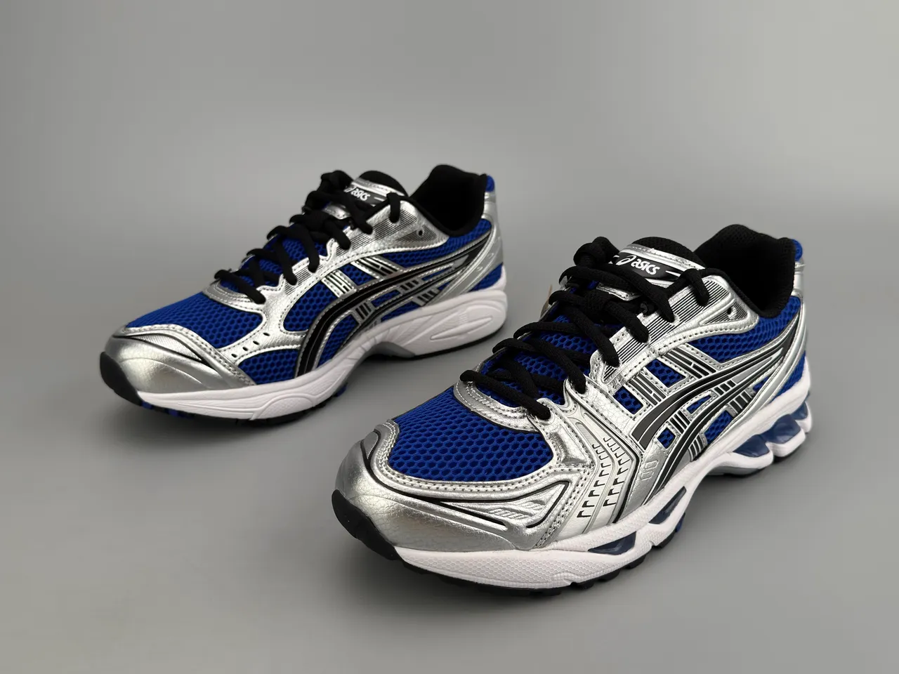 ASICS Gel-Kayano Silver and Royal Blue أحذية الجري 7